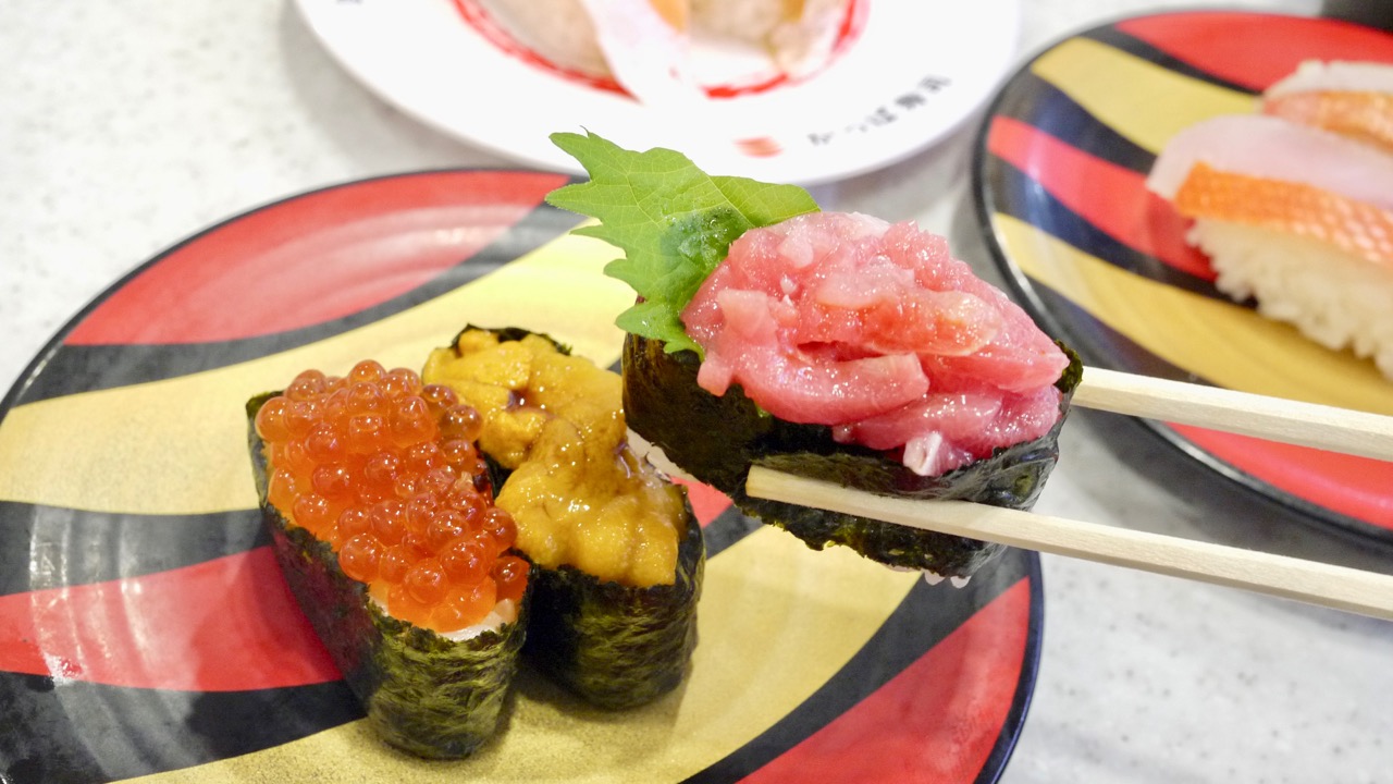 いくら・うに・本鮪の3貫盛りや金目鯛・大とろサーモンなど、創業祭ラスト「どまんなかネタ食べ比べ」を実食!　#かっぱ寿司